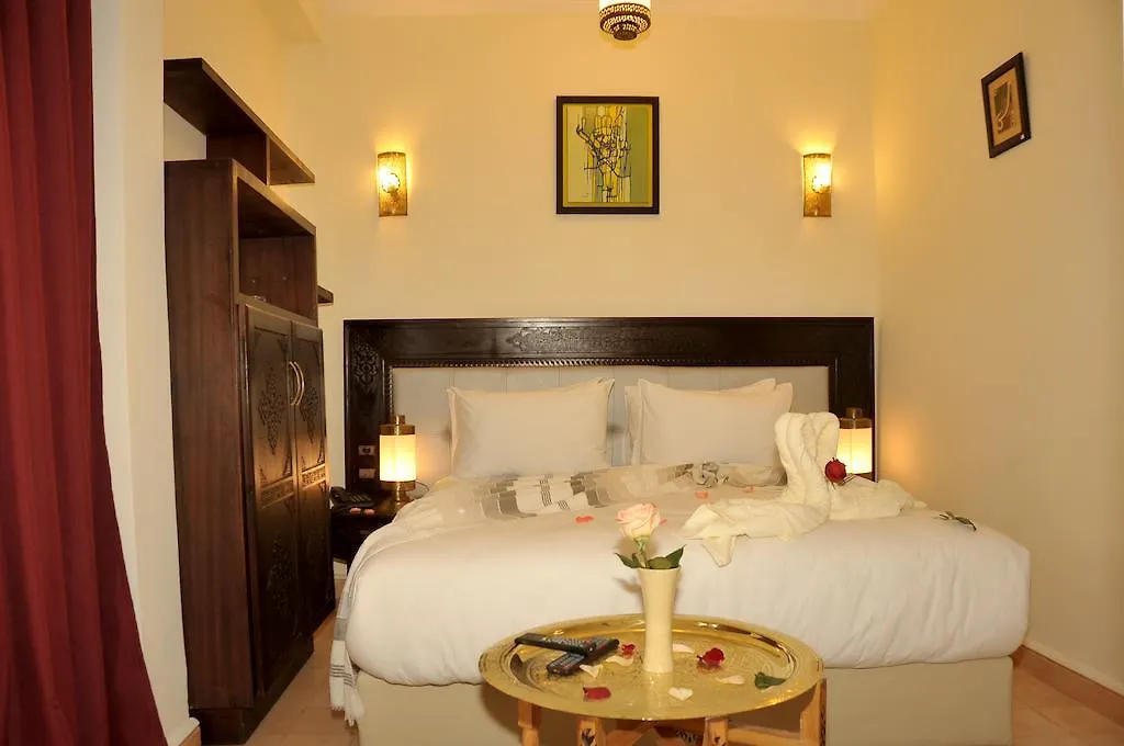 Hotel Riad Ben Atar エッサウィラ 2*,